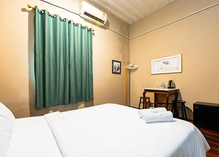 U Yaowarat Apartment Bangkok