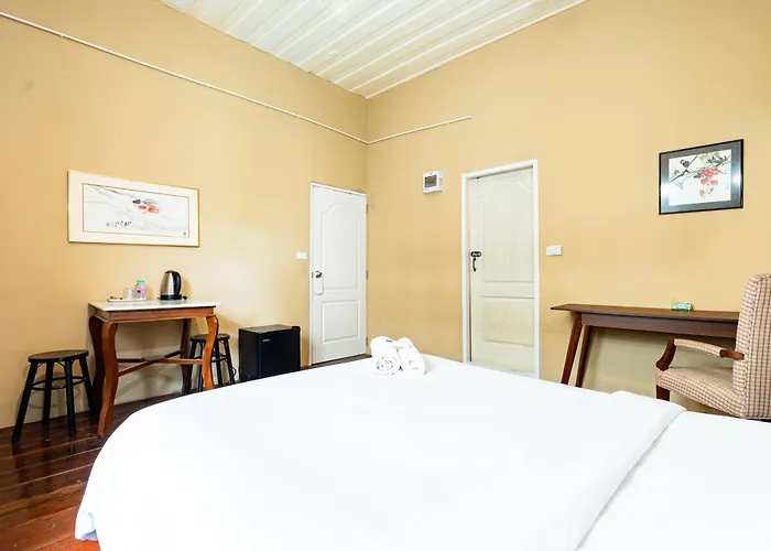U Yaowarat Apartment Bangkok