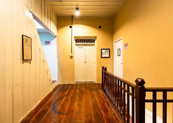 U Yaowarat Apartment Bangkok